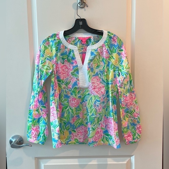 Lilly Pulitzer Camryn Tunic Multi Grove Garden
Boho Top - Picture 2 of 16